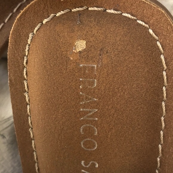 NWOB Franco Sarto White Leather Thong Sandals with Ankle Straps Size 7 1/2 Med - Picture 13 of 14